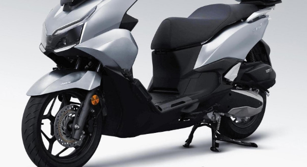 Tin xe trưa 23/7: Honda ra mắt mẫu xe mới thay thế Air Blade vào cuối tháng này, giá bán rẻ khó tin
