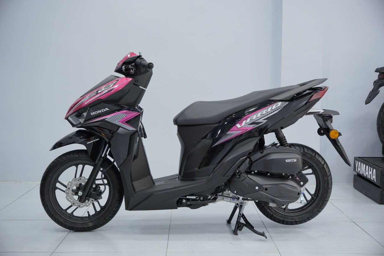 Honda Vario mới giá 39 triệu đồng về Việt Nam với màu đẹp chưa từng có, trang bị so kè Air Blade ảnh 3