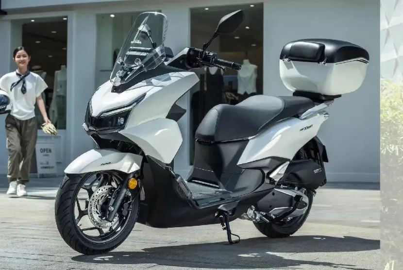 Thay thế Air Blade, Honda ra mắt ‘vua xe ga' 150cc hoàn toàn mới ‘xịn’ hơn Vario, giá 54 triệu đồng ảnh 2