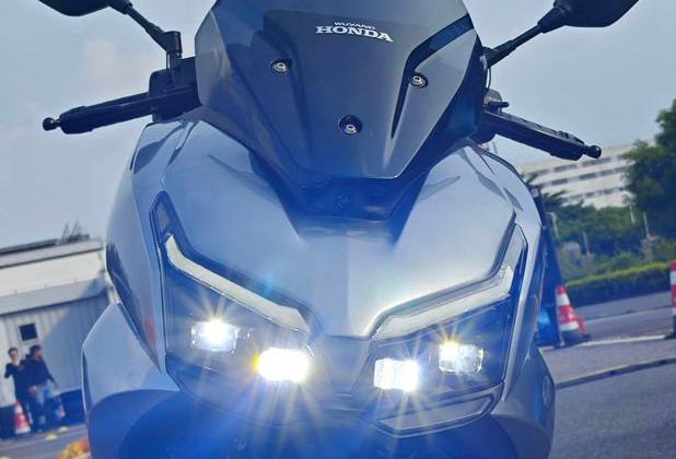 Thay thế Air Blade, Honda ra mắt ‘vua xe ga\' 150cc hoàn toàn mới ‘xịn’ hơn Vario, giá 54 triệu đồng