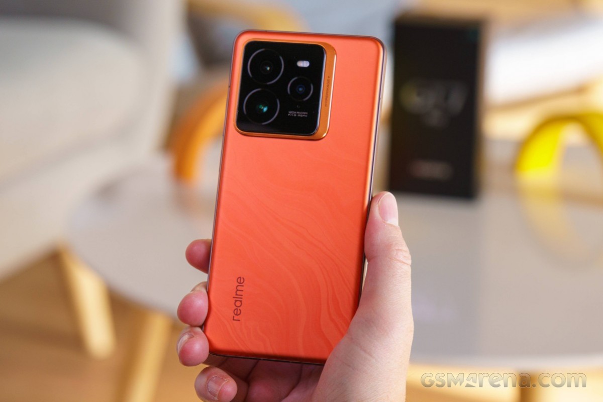 Vua phần cứng giá rẻ Realme GT 8 Pro hé lộ mức giá rẻ khủng, hứa hẹn lấy ngôi vua gaming giá rẻ