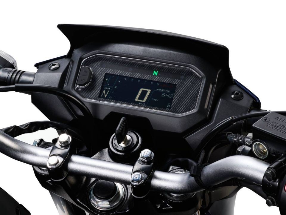 Tin xe 2/8: Rẻ hơn Exciter và Winner X, ‘vua côn tay’ 155cc mới của Yamaha ra mắt giá 45 triệu đồng ảnh 2