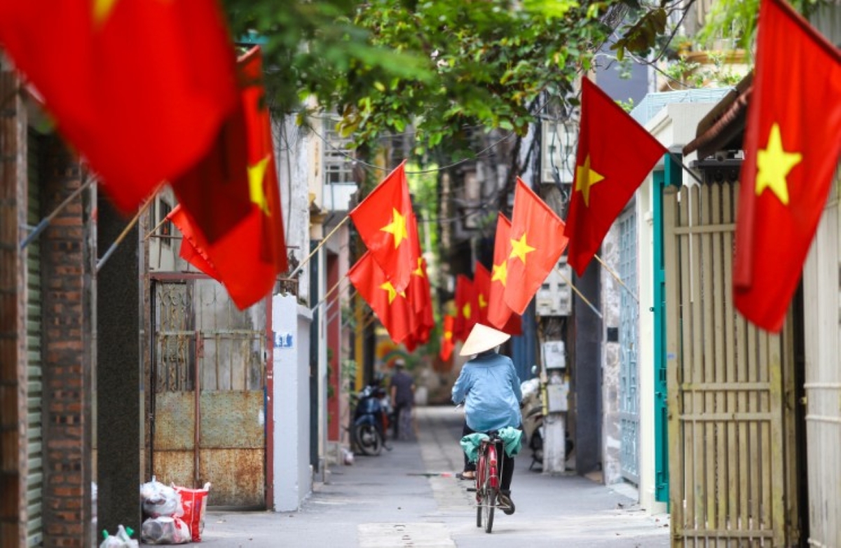 Chi tiết lịch nghỉ lễ Quốc Khánh 2/9: Làm việc vào những ngày này sẽ được tính lương thế nào?