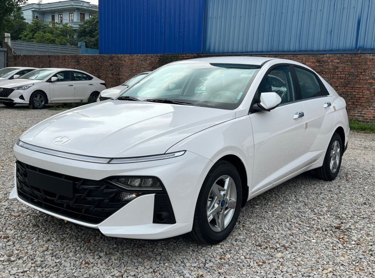 Giá xe Hyundai Accent lăn bánh cập nhật đầu tháng 8/2025: Rẻ lấn át cả Toyota Vios và Honda City