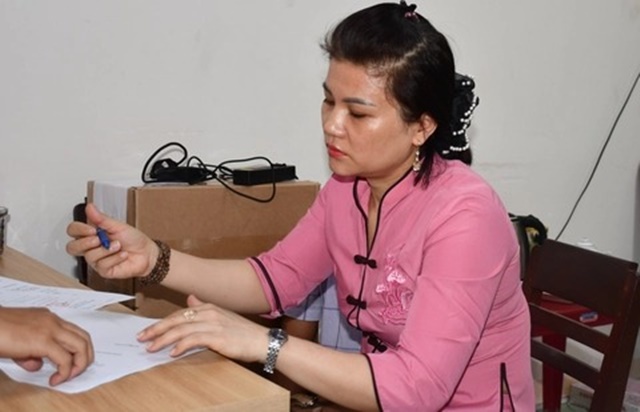 Lời nói dối trắng trợn của bảo mẫu sau khi ra tay ném bé trai 1 tuổi 2 lần dẫn đến tử vong
