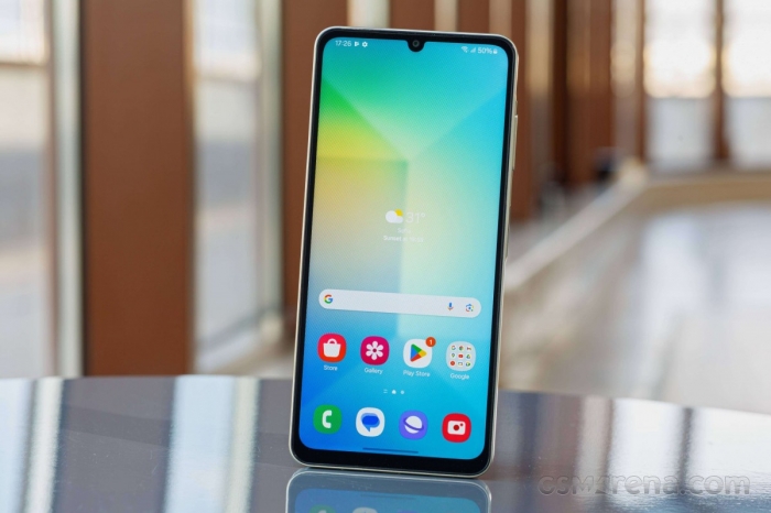 Chưa đầy 2 triệu thiết kế cam kép như iPhone 16, Galaxy A06 hút khách với tư cách vua Android giá rẻ