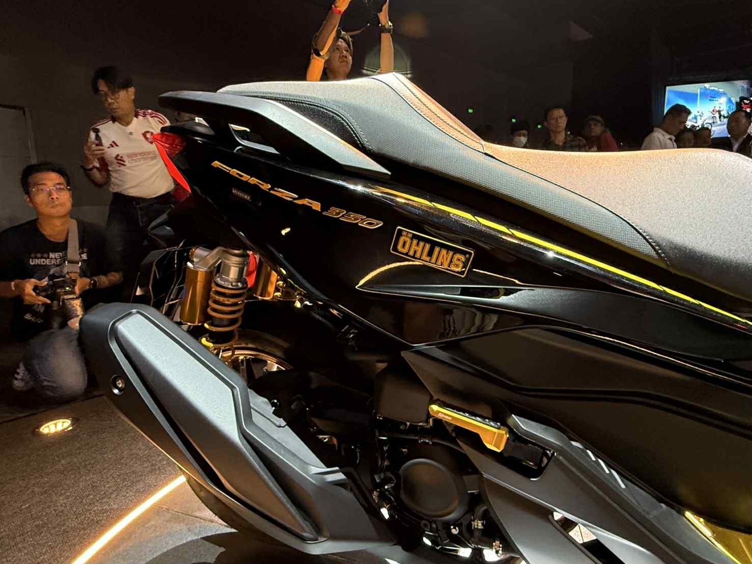 Honda ra mắt mẫu xe ga ‘một 9 một 10’ với SH, thiết kế cực đỉnh làm lu mờ Air Blade, giá cực ‘mềm’ ảnh 4