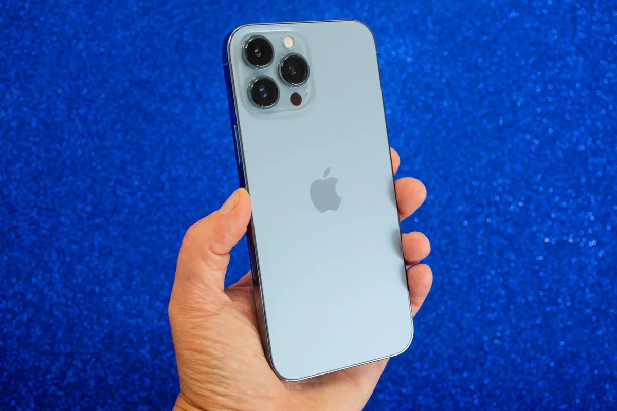 iPhone 13 Pro Max được săn đón với giá chỉ hơn 13 triệu nhưng mạnh không kém iPhone 16 Pro Max mấy