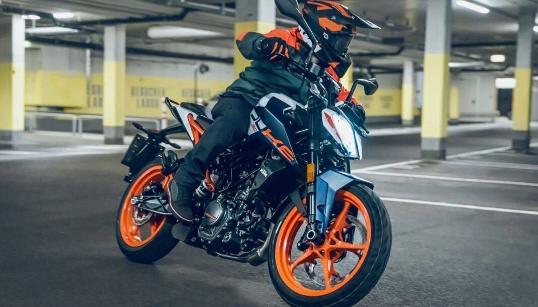 ‘Kẻ hủy diệt Yamaha Exciter’ ra mắt giá 48 triệu đồng, sức mạnh át vía Honda Winner X, có ABS 2 kênh ảnh 2