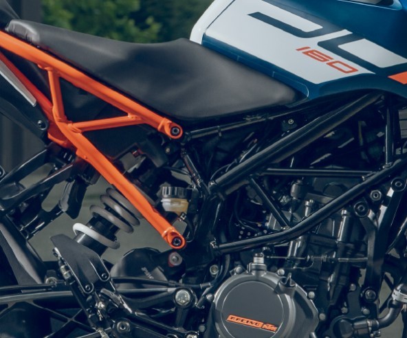 ‘Kẻ hủy diệt Yamaha Exciter’ ra mắt giá 48 triệu đồng, sức mạnh át vía Honda Winner X, có ABS 2 kênh ảnh 4