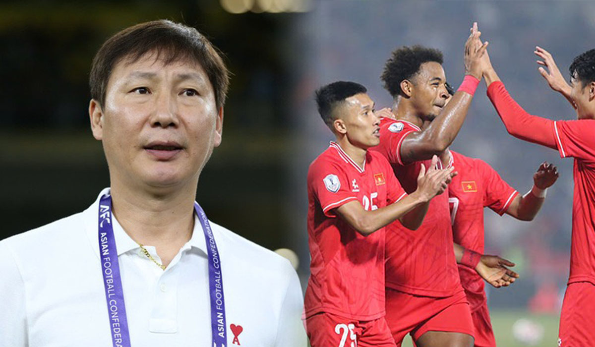 \'Người không phổi\' ĐT Việt Nam chính thức tái xuất V.League, HLV Kim Sang-sik tự tin \'trả nợ\' Malaysia?