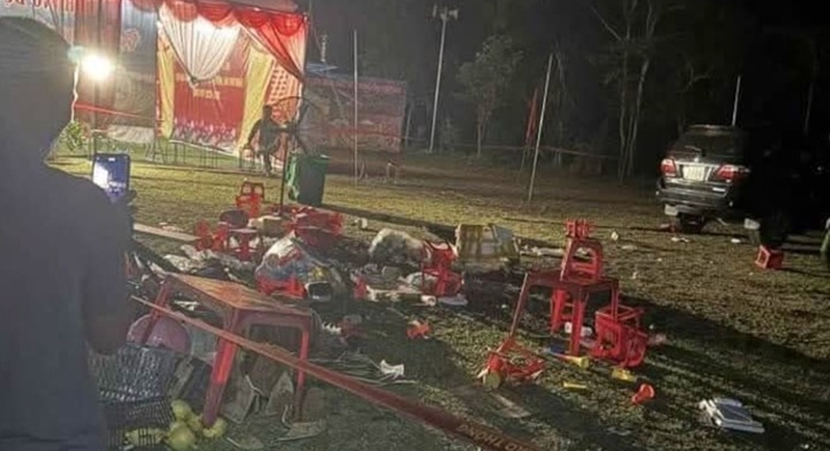 Thông tin nóng về tài xế lùi ô tô khiến 1 bé tử vong, 7 bé bị thương tại Lào Cai, ám ảnh hiện trường