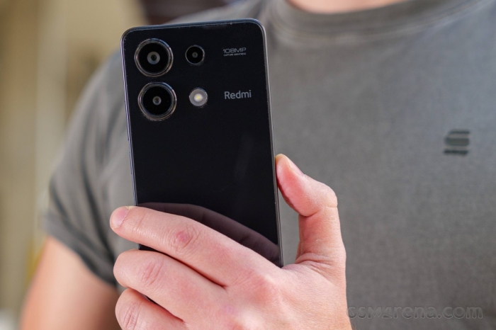 Redmi Note 13 4G giá hơn 3 triệu, kèm camera 108MP, vua camera Android giá rẻ, lấn át iPhone 16