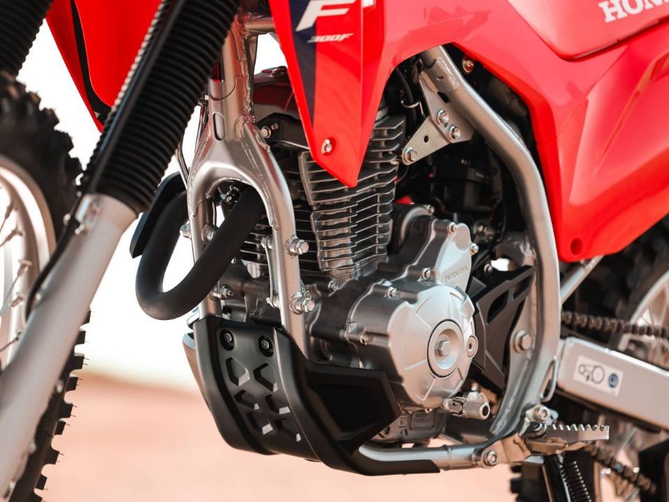 Honda ra mắt ‘tân binh côn tay’ đẹp mê ly, trang bị áp đảo Winner X và Yamaha Exciter, giá cực 'mềm' ảnh 4