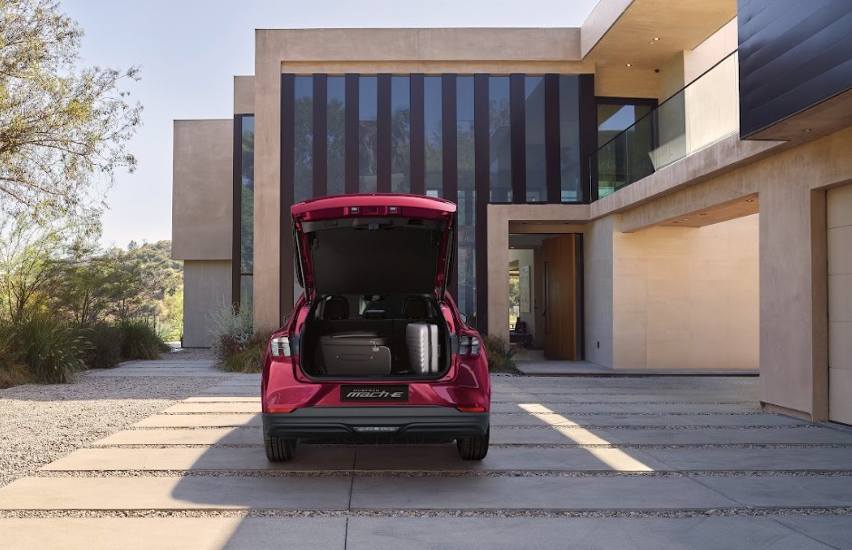 Mustang Mach-E – Mang di sản biểu tượng của dòng xe Pony đến với khách hàng yêu thích ô tô điện ảnh 12