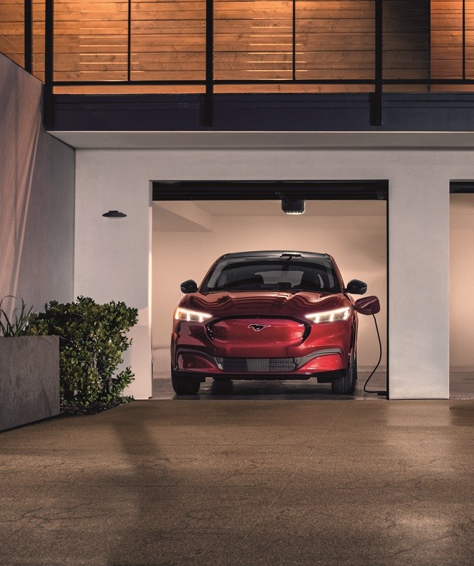 Mustang Mach-E – Mang di sản biểu tượng của dòng xe Pony đến với khách hàng yêu thích ô tô điện ảnh 3