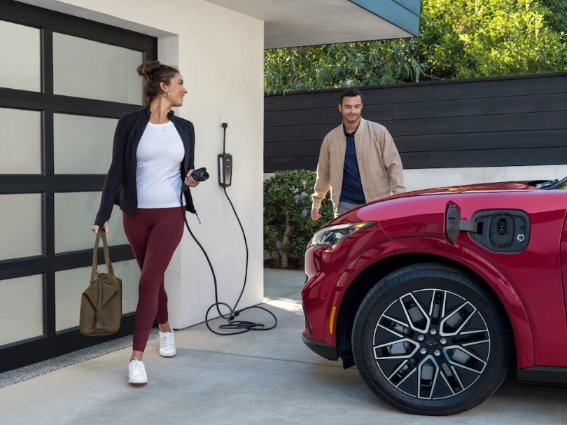 Mustang Mach-E – Mang di sản biểu tượng của dòng xe Pony đến với khách hàng yêu thích ô tô điện ảnh 7