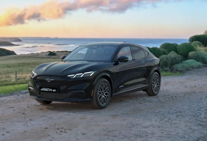 Mustang Mach-E – Mang di sản biểu tượng của dòng xe Pony đến với khách hàng yêu thích ô tô điện ảnh 8