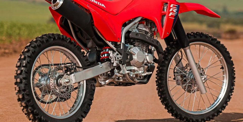 Tin xe trưa 15/8: ‘Vua côn tay’ mới của Honda ra mắt với giá rẻ, trang bị đè bẹp Winner X và Exciter