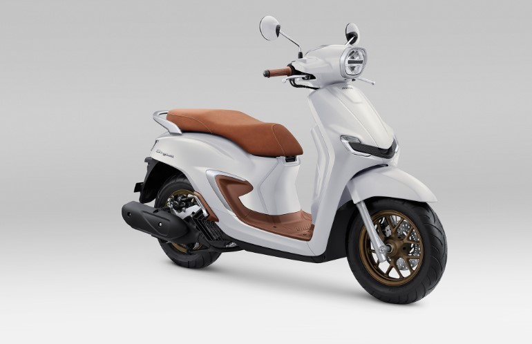 Tin xe 16/8: Honda ra mắt ‘siêu phẩm’ xe ga mới đẹp giá 44 triệu đồng, xịn như Air Blade và SH Mode ảnh 2