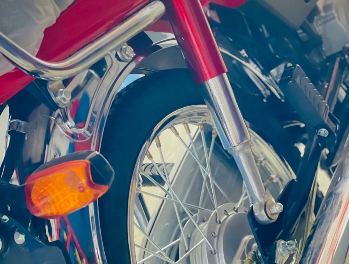 Tin xe cuối tuần: Honda phát hành ‘huyền thoại côn tay’ giá 13 triệu đồng, hạ đo ván Yamaha Exciter