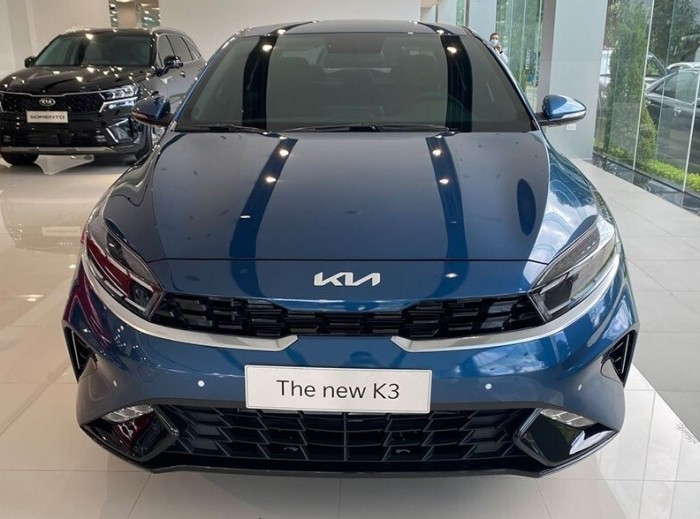 Tin xe 17/8: Kia K3 ‘hạ đo ván’ Mazda3 và Hyundai Elantra bằng giá lăn bánh cực rẻ giữa tháng 8/2025 ảnh 1