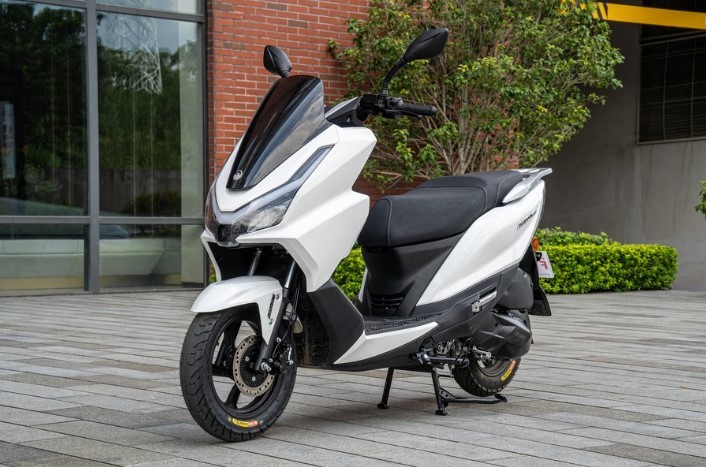 ‘Ông trùm’ xe ga 150cc mới giá rẻ 20 triệu đồng ra mắt, trang bị ‘đè bẹp’ Honda Air Blade và SH Mode ảnh 1