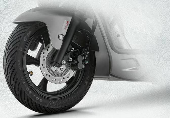 ‘Xe ga quốc dân’ 150cc mới tinh ra mắt với giá chỉ 35 triệu đồng, rẻ bằng Honda Vision mà xịn như SH