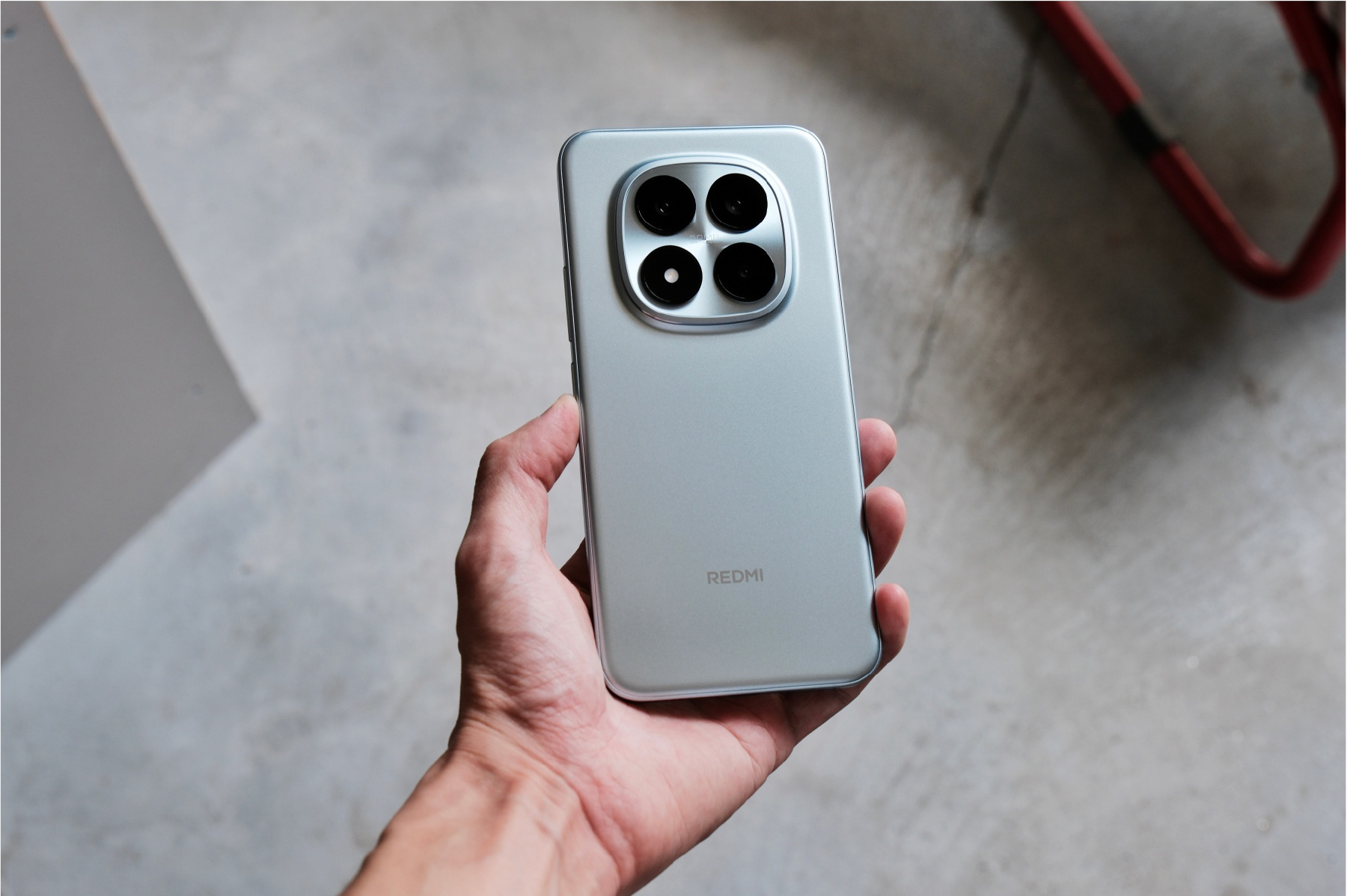 Bộ đôi vua hiệu năng tầm trung Redmi Note 15 Pro và Pro+ ra mắt: Màn lớn, pin khủng đe nẹt cả iPhone 16 lẫn Galaxy S25