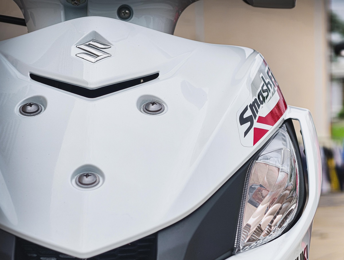 Suzuki chính thức ra mắt ‘huyền thoại xe số’ 115 mới giá 33,9 triệu đồng: Khắc chế cứng Honda Future