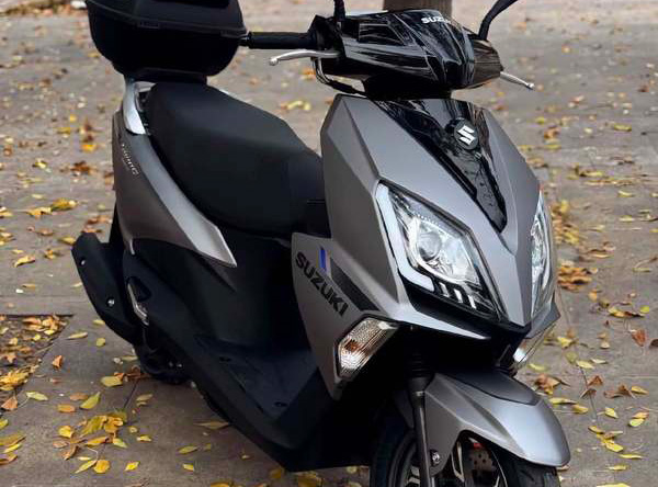 ‘Phế truất’ Honda Vision, Suzuki ra mắt ‘xe ga bình dân’ mới giá chỉ 23 triệu đồng rẻ như Wave Alpha