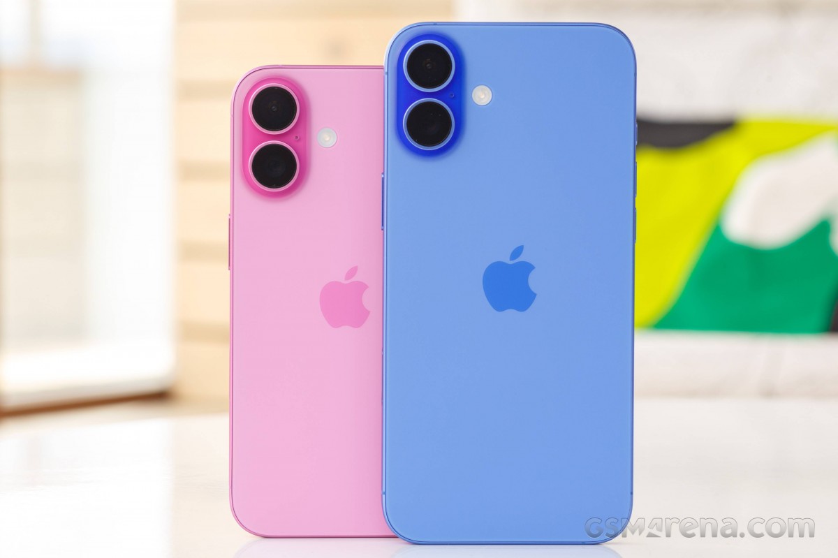 iPhone 16 Plus giảm kỷ lục cuối tháng 8, rẻ hơn iPhone 16 Pro Max cả chục triệu mà trang bị không kém nhiều