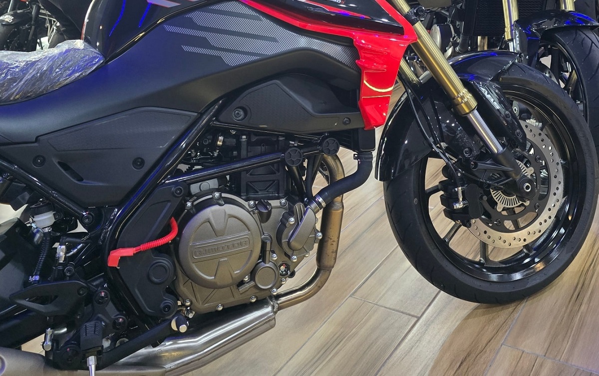 ‘Vua côn tay’ 250cc mới cập bến đại lý giá 53 triệu đồng: Quyết đấu Honda Winner X và Yamaha Exciter