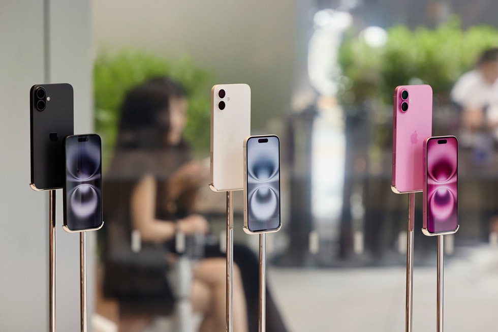 iPhone 17 năm nay về Việt Nam sớm hơn, \'con dân\' Apple đã sẵn lúa để xúc liền tay chưa nào? 