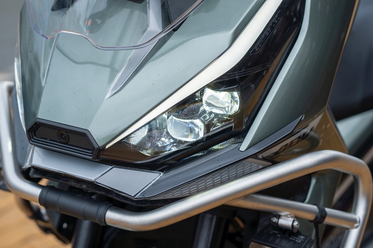 Tuyên chiến Honda SH, ‘vua xe ga’ mới xịn hơn Air Blade ra mắt tại Việt Nam, trang bị khủng, giá mềm