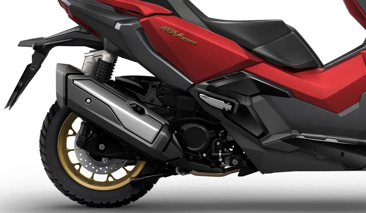 Chính thức ra mắt ‘Honda SH phiên bản đi phượt’ mới đẹp long lanh, trang bị cực đỉnh, giá dễ mua ảnh 4
