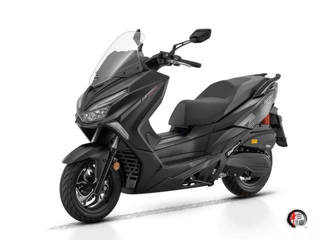 Ra mắt ‘vua xe ga’ 250cc mới giá 62,6 triệu đồng mà xịn hơn Honda SH, thiết kế đẹp át vía Air Blade ảnh 1
