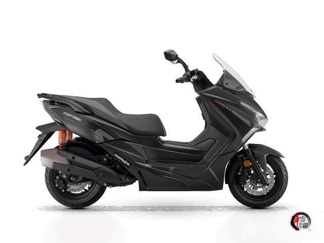 Ra mắt ‘vua xe ga’ 250cc mới giá 62,6 triệu đồng mà xịn hơn Honda SH, thiết kế đẹp át vía Air Blade ảnh 2