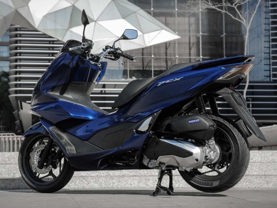 Tin xe trưa 31/8: ‘Kẻ thay thế Honda SH’ chính thức ra mắt với giá 77 triệu đồng, trang bị cực đỉnh ảnh 1