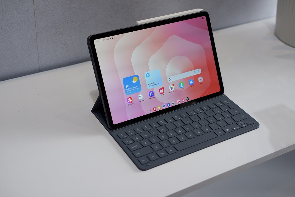 Trên tay, đánh giá nhanh Galaxy Tab S11 Series: Thiết kế mỏng nhẹ, pin khủng 11.600 mAh, Galaxy AI toàn diện