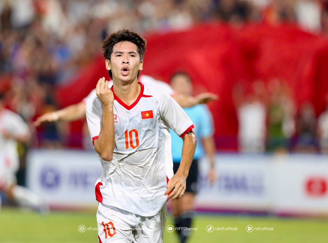 Người hùng U23 Việt Nam tuyên bố cứng sau trận thắng Singapore, tiết lộ thần tượng của bản thân