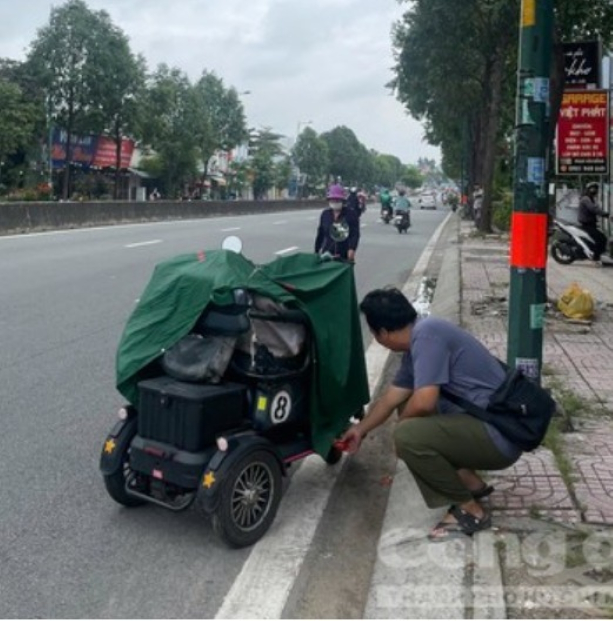 Cụ ông 70 tuổi tử vong thương tâm trên đường đi bán vé số ở TPHCM: Hé lộ hoàn cảnh sống khó khăn