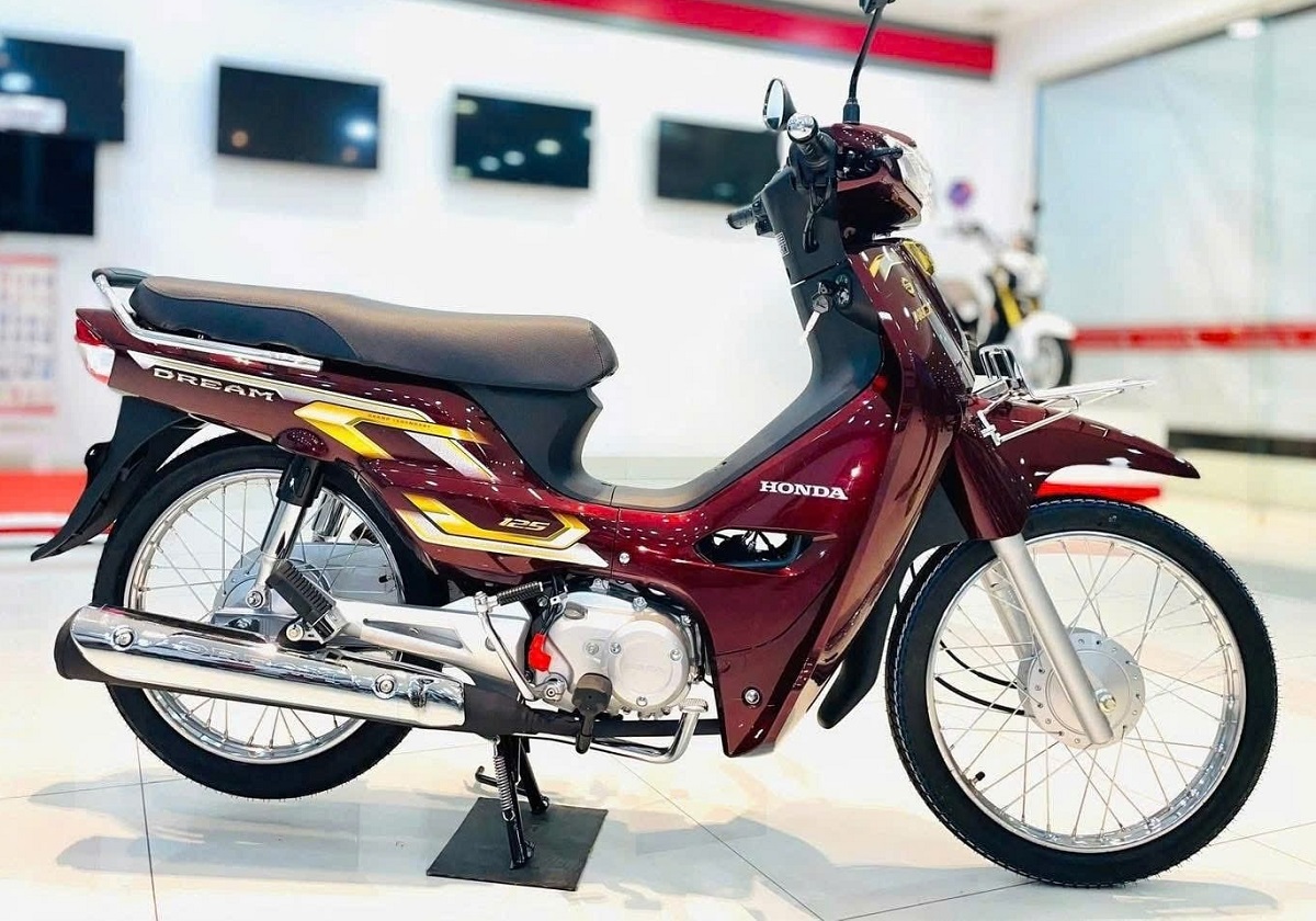 ‘Huyền thoại’ Honda Dream 2026 chính thức về đại lý: Đẳng cấp vượt thời gian, đè bẹp Future, giá mềm