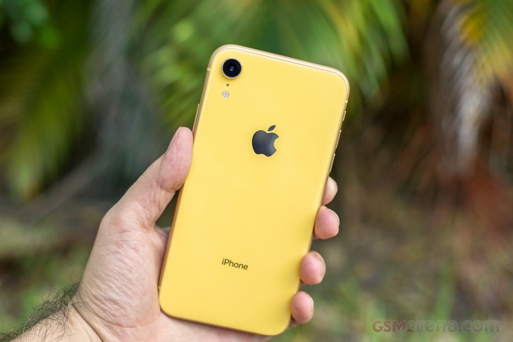 Vua doanh số iPhone XR camera đơn như iPhone Air mới, giá chỉ từ 3 triệu vẫn ngon vài năm tới