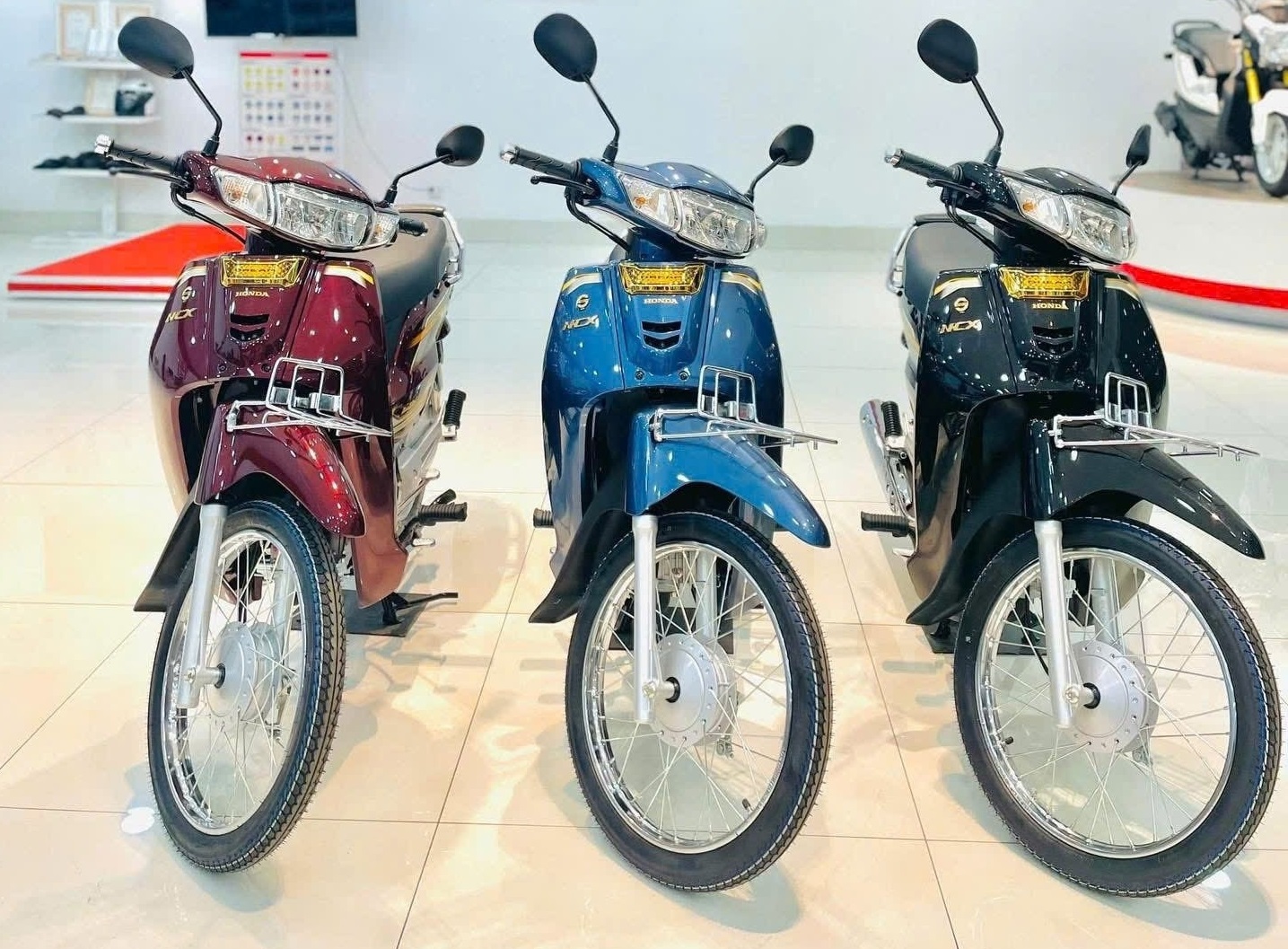 Tin xe máy 12/9: Đại lý Việt nhận cọc Honda Dream 2026, dân tình ồ ạt săn đón vì đẹp hơn Future, RSX