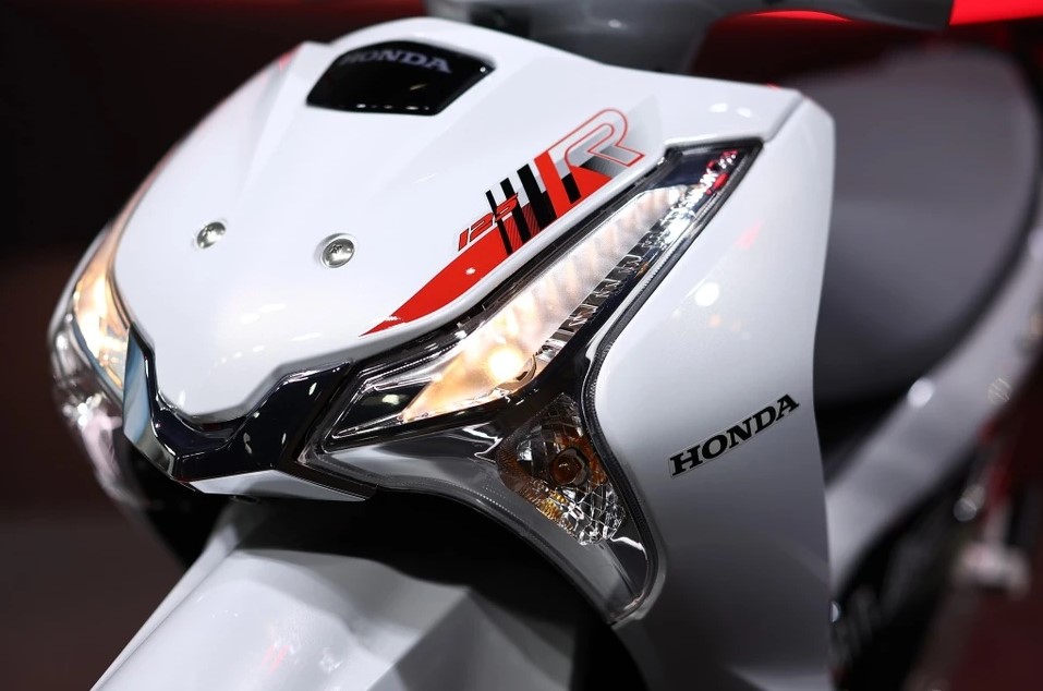 \'Vua xe số\' mới của Honda xịn hơn Wave Alpha và Future sắp về Việt Nam, đại lý nhận cọc với giá sốc