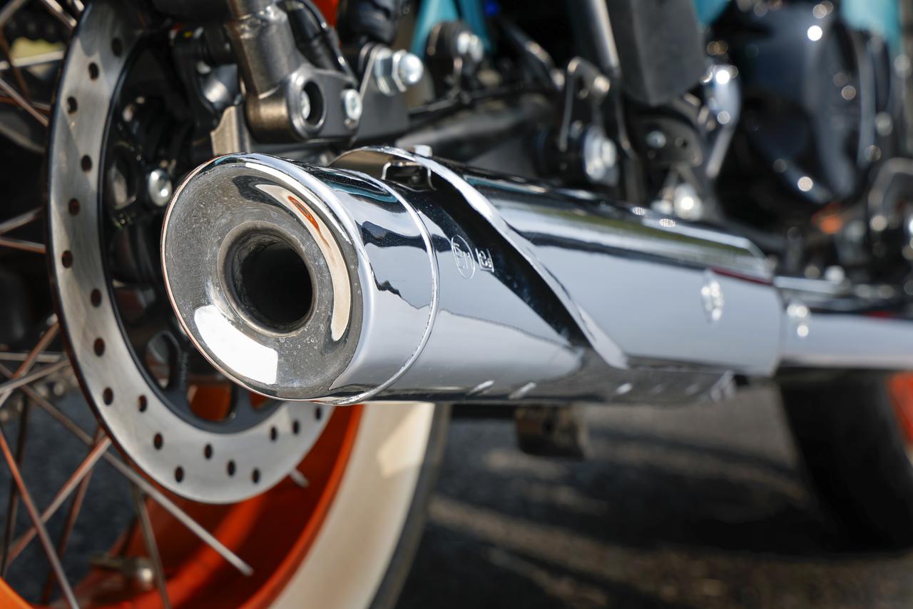 ‘Huyền thoại côn tay’ của Anh quốc chính thức ra mắt: Đẹp hơn hẳn Honda Winner R và Exciter, giá mềm