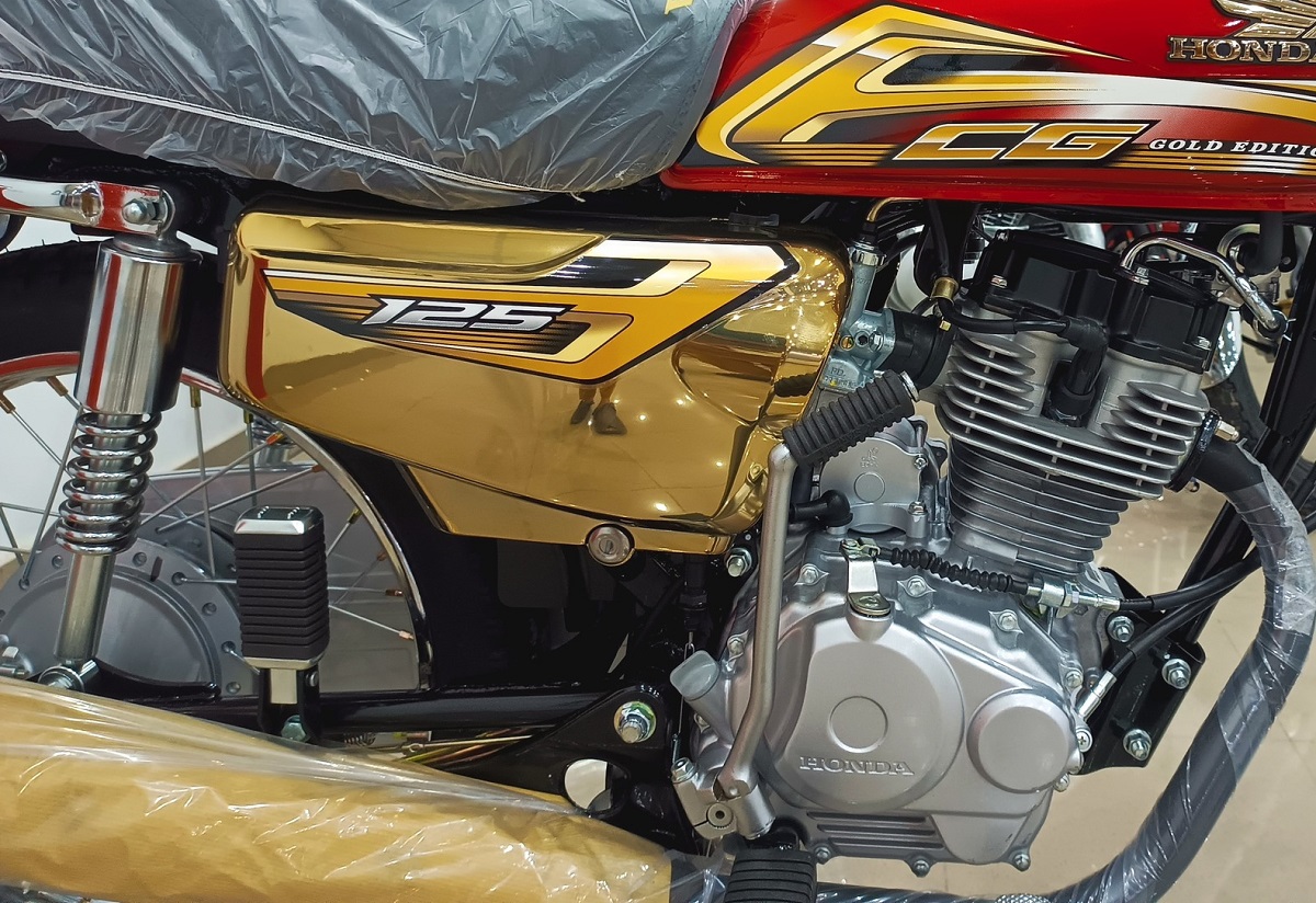 Tin xe máy 18/9: ‘Huyền thoại côn tay’ 125cc của Honda ra mắt giá 24 triệu đồng, đẹp hơn cả Winner R