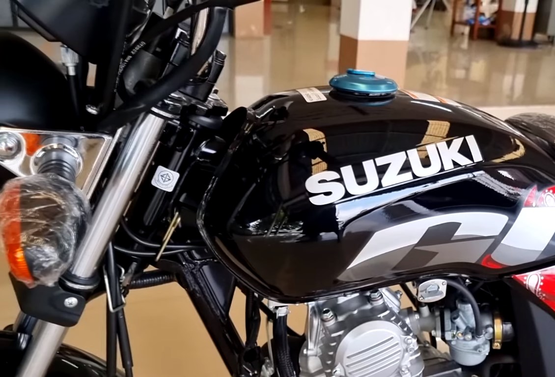 Suzuki chính thức mở bán ‘huyền thoại côn tay’ 113cc mới giá 21 triệu đồng: Chất hơn Honda Winner R