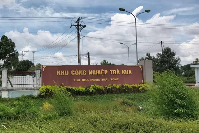Nam công nhân ở Cà Mau bất ngờ bị cuốn vào máy sản xuất phân bón tử vong